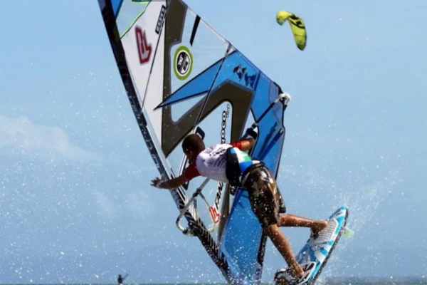 Windsurf para Todas as Idades Por Que Qualquer Pessoa Pode Praticar